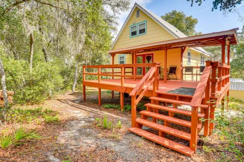 Walk to Lake George: Quiet Nature Escape w/Deck