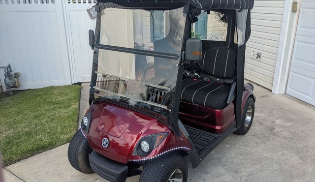 Walk to Lake Sumter Landing! Our Village Gem - 10 Star - w/Golf Cart