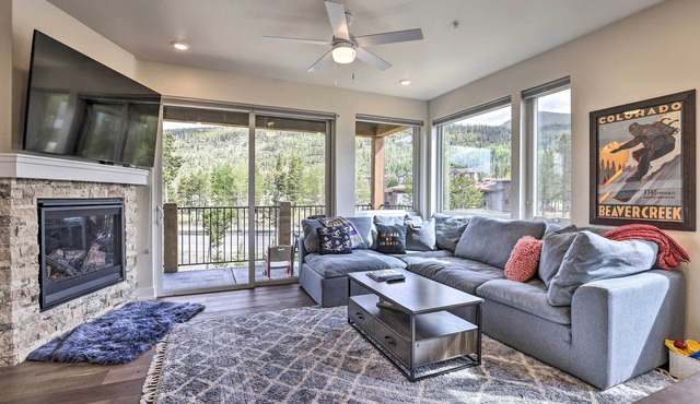 Walk to Lifts: Condo w/Mtn Views in Keystone!