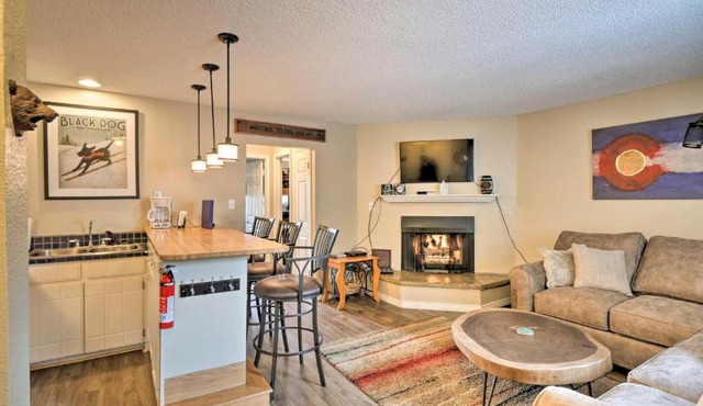 Walk to Lifts Main Street Breck Condo with Mtn View