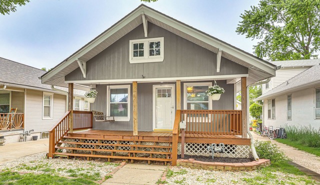 Walk to Macken Park! 5 Min to Downtown KC