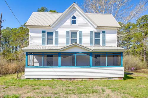 Walk to Main Street Family-Friendly Crisfield Gem