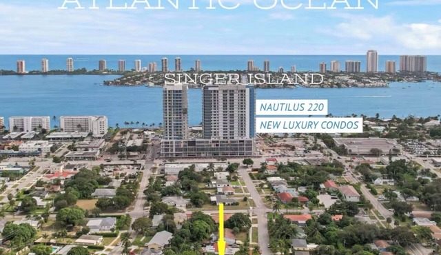 Walk to Marina & 5 mins to Singer Island & Beach!