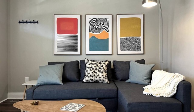 Walk to Mount Carmel | Pet Friendly