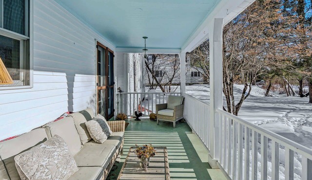 Walk to Mt. Peg Trail + Village, Enjoy Porch Views