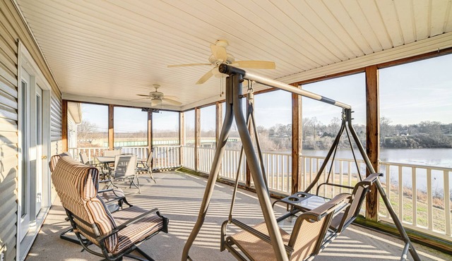 Walk to Ohio River: Golconda Home w/Water Views!