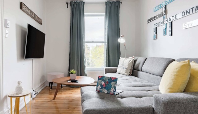 Walk to Olympic Stadium |Modern Montreal Stay - apartment