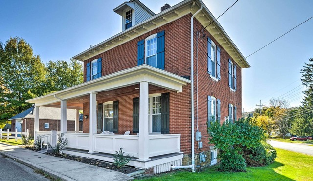 Walk to Parks & Dining: Spacious Ligonier Home!