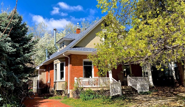 Walk to Pearl Street- With Great Backyard!