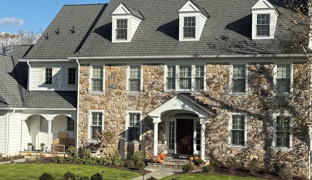 Walk to PGA Championship! Newly furnished and relaxing retreat with room for 10+