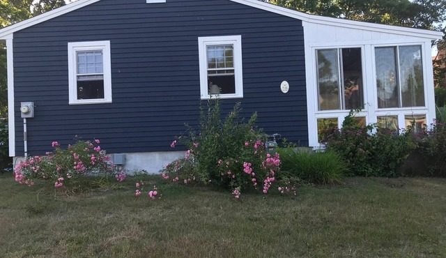 WALK TO RESTAURANTS, SHOPS & LIQUOR STORE! CLOSE TO DOWNTOWN CHATHAM!