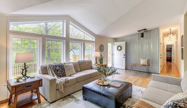 Walk to River: Loudonville Retreat w/Hot Tub!