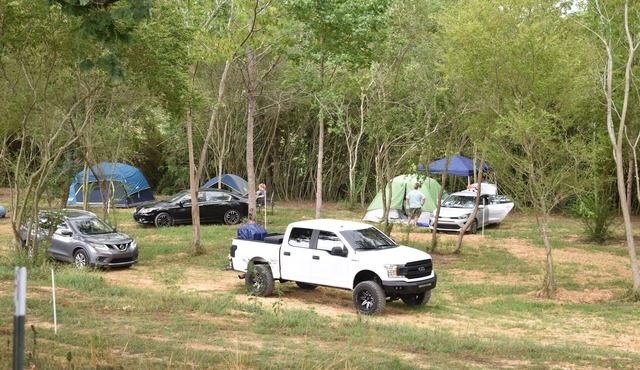 Walk To ROCK THE SOUTH IN CULLMAN ALABAMA SHADED Tent Camping/Car Camping