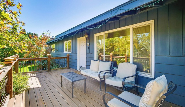 Walk to Rogue X: Medford Family Home w/Large Yard