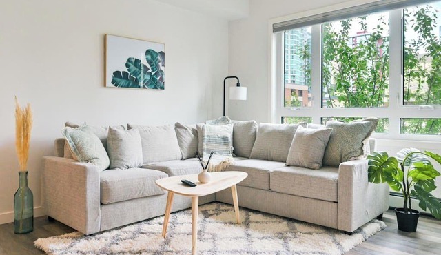 WALK to Saddledome| "The Aqua" | | Lux Condo | AC