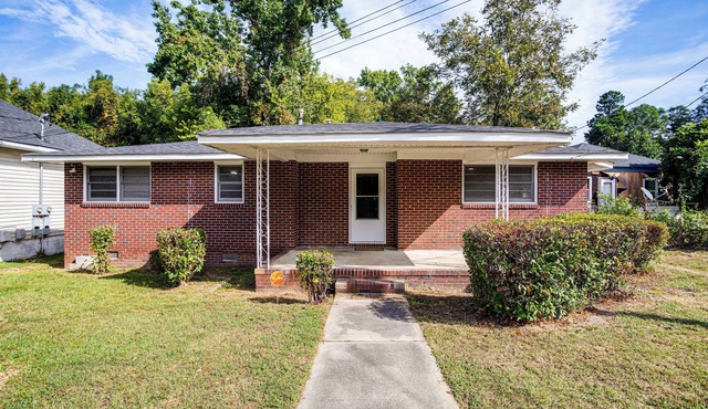 Walk to SC State University & Claflin: Cozy Home