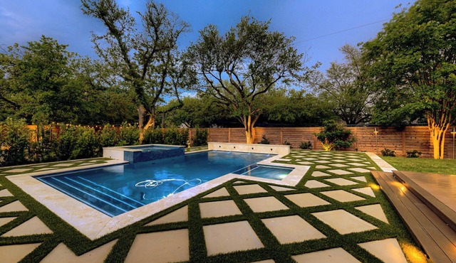 Walk to Square | Backyard Oasis + Pool and Sauna