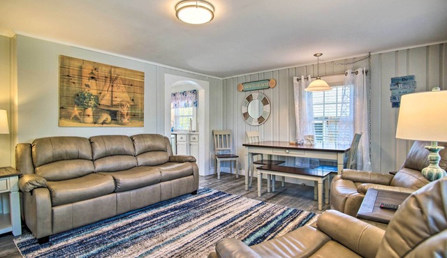 Walk to Swift's Beach! Classic Cottage w/Deck