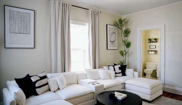 Walk to the Beach Private Office 5BR