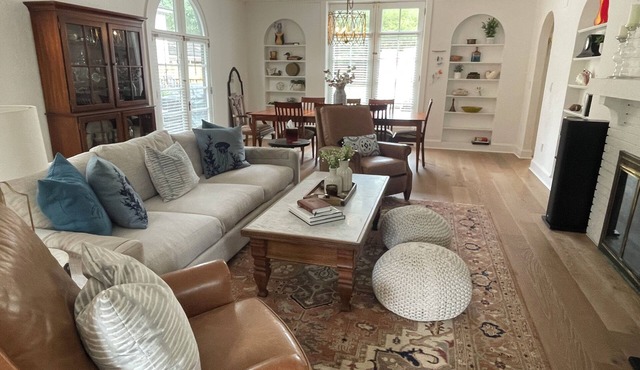 Walk to the beach or the park! Family sized home!