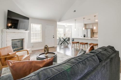 Walk to the Greenline: Sleek Cordova Home w/Patio