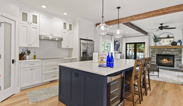 Walk to Track Spacious 5Br w/Gas Fire Pit and Gym