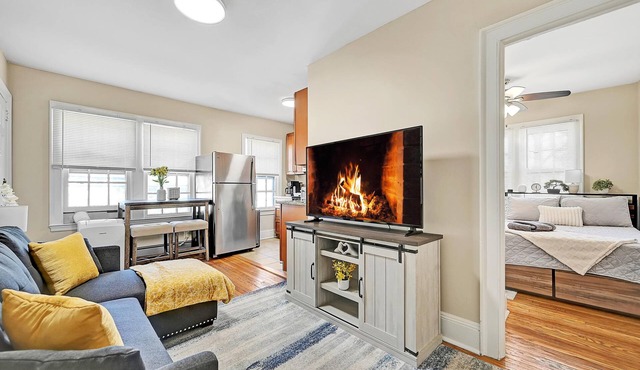 WALK to University/FREE Parking Princeton Getaway