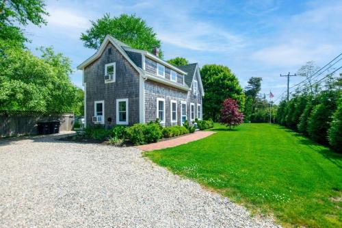 Walk to Water Access to Hiking Trails!