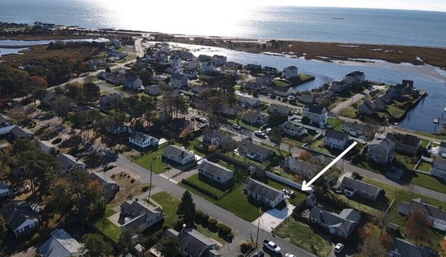 Walk to West Dennis Beach, All New, Central AC, Very Clean, All Amenities/Linens