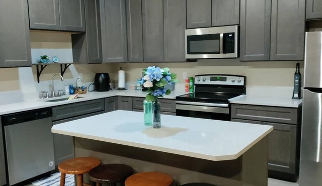 Walk to Whitworth University,close to park, new Pickleball courts, and shopping