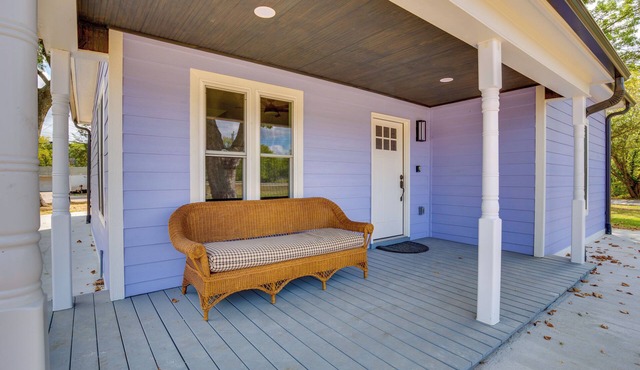 Walk to Winery: Family-Friendly Holt Getaway