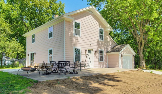 Walk to Winery! Home w/Patio & Yard in Holt