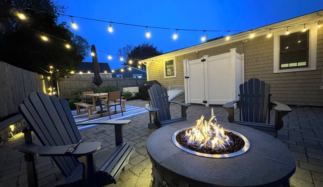 Walk to Wychmere, Beach & Downtown Harwich - Firepit, Fenced Yard & AC!