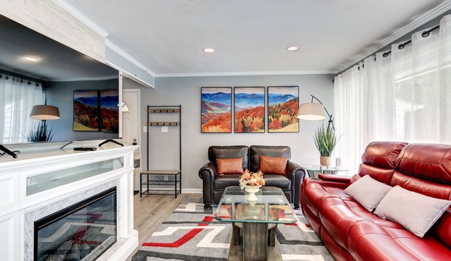 Walk2Metro, 25min2downtown DC, 🚶restaurant shops parks 2K2Q1T 2Ba parking onsite