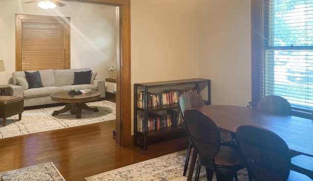 Walkable 1900s Home w/Porch in Downtown Buda