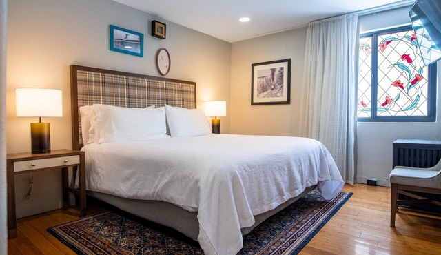 Walkable Boutique Hotel Near Museums, Dining, Shopping & Downtown Attractions
