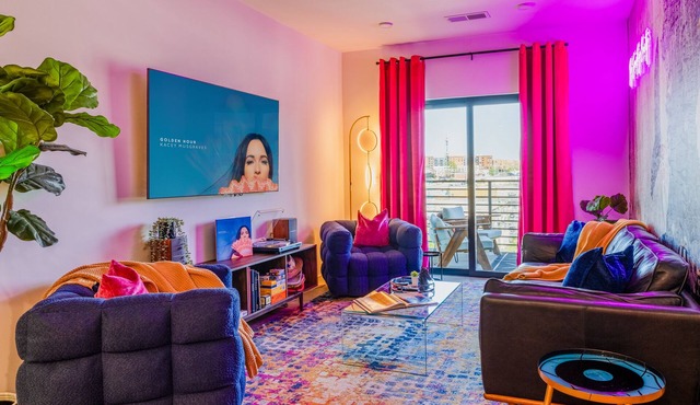 Walkable Group Condo with Pool