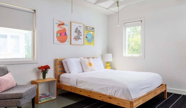 Walkable Hyde Park Casita Near Cafes