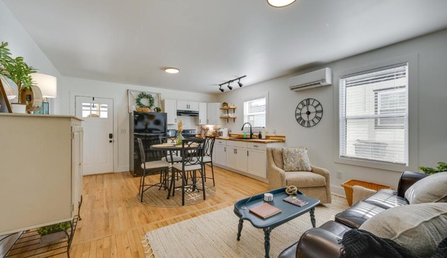 Walkable Milledgeville Cottage Near Andalusia Farm