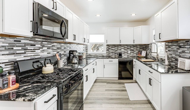 Walkable & Modern! Syracuse Home Near Campus