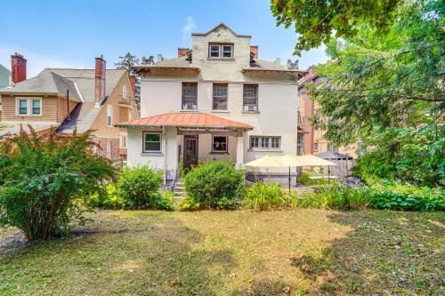 Walkable Schenectady Getaway 2-Unit Campus Hub