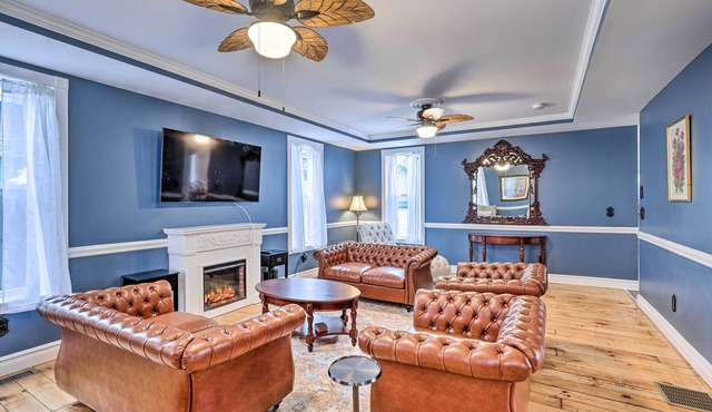 Walkable Sodus Point Retreat < 1 Mi to Lake