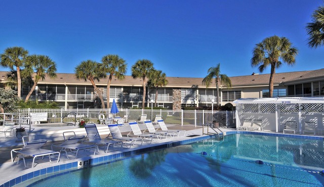 Walkable to Beach, Restaurants, Entertainment & More!