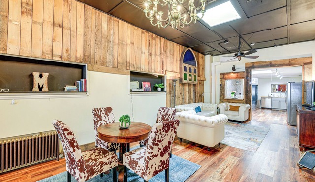 Walkable Townhome: 'M on Main' in Wytheville