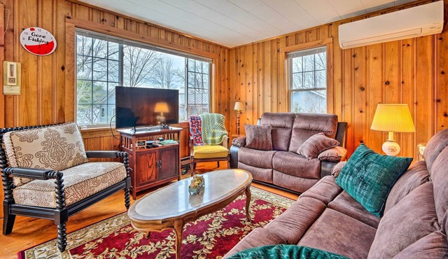 Walkable Waterfront Cottage w/ Deck, Fire Pit