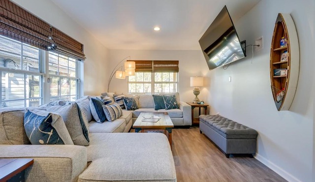 Walkable Wilmington Home Near Historic District