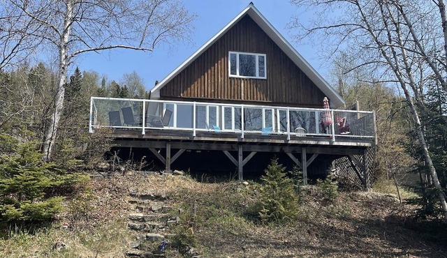 Walkers Lake Bayfront Retreat