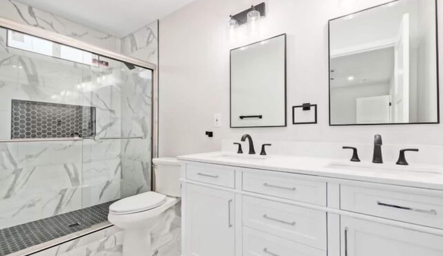 Walking distance to a family recreation park 5 minutes to shopping centers
