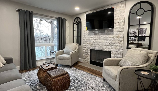 Walking Distance to Broadway! Fully Renovated Condo on the River, Free Parking