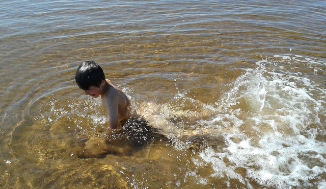 Walking distance to beach, licensed, very clean, safe & secluded